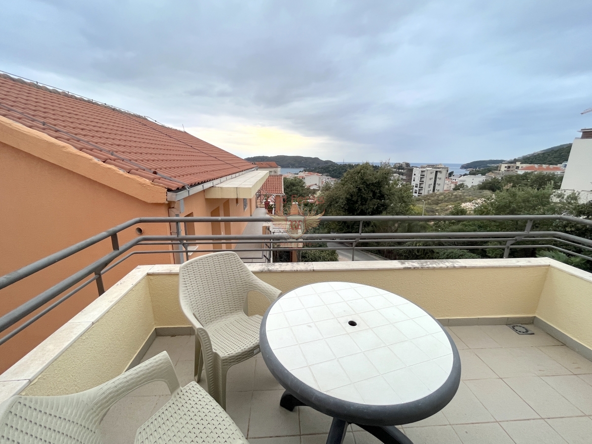 Piso en Budva, Montenegro, 39 m² - imagen 1