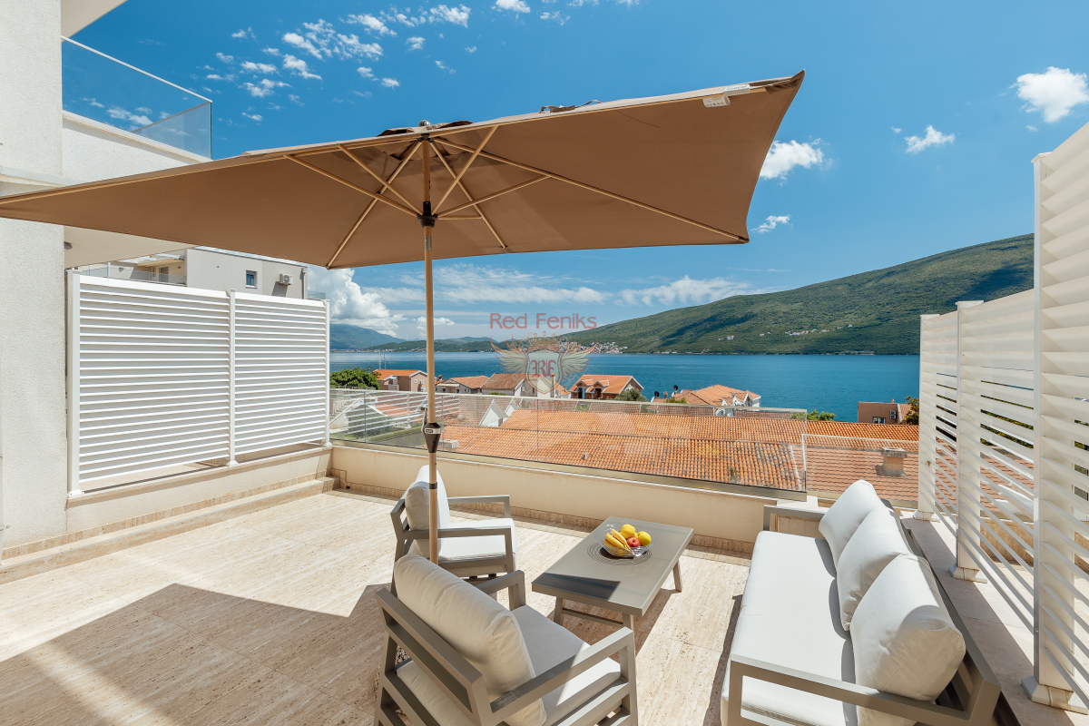 Flat in Herceg-Novi, Montenegro, 120 m² - picture 1