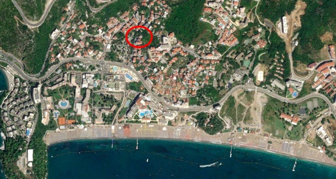 Terreno en Budva, Montenegro, 4 900 m² - imagen 1