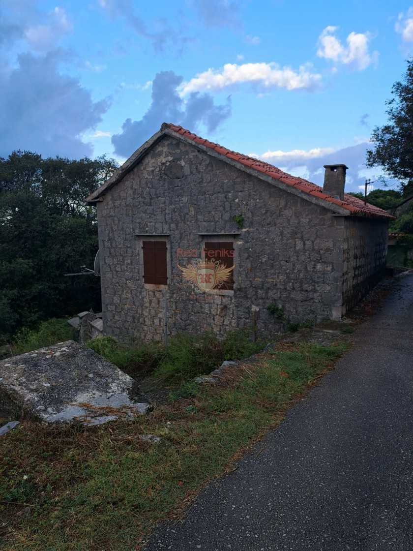 Maison à Kotor, Monténégro, 100 m² - image 1