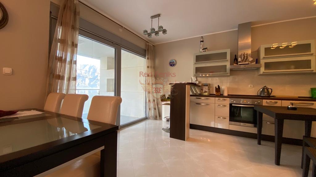 Wohnung in Kotor, Montenegro, 81 m² - Foto 1