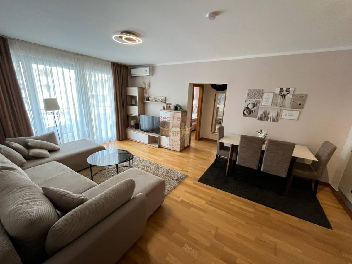 Piso en Budva, Montenegro, 75 m² - imagen 1