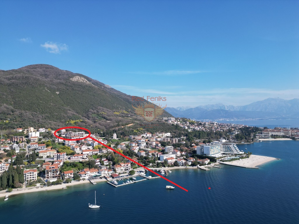 Flat in Herceg-Novi, Montenegro, 98 m² - picture 1