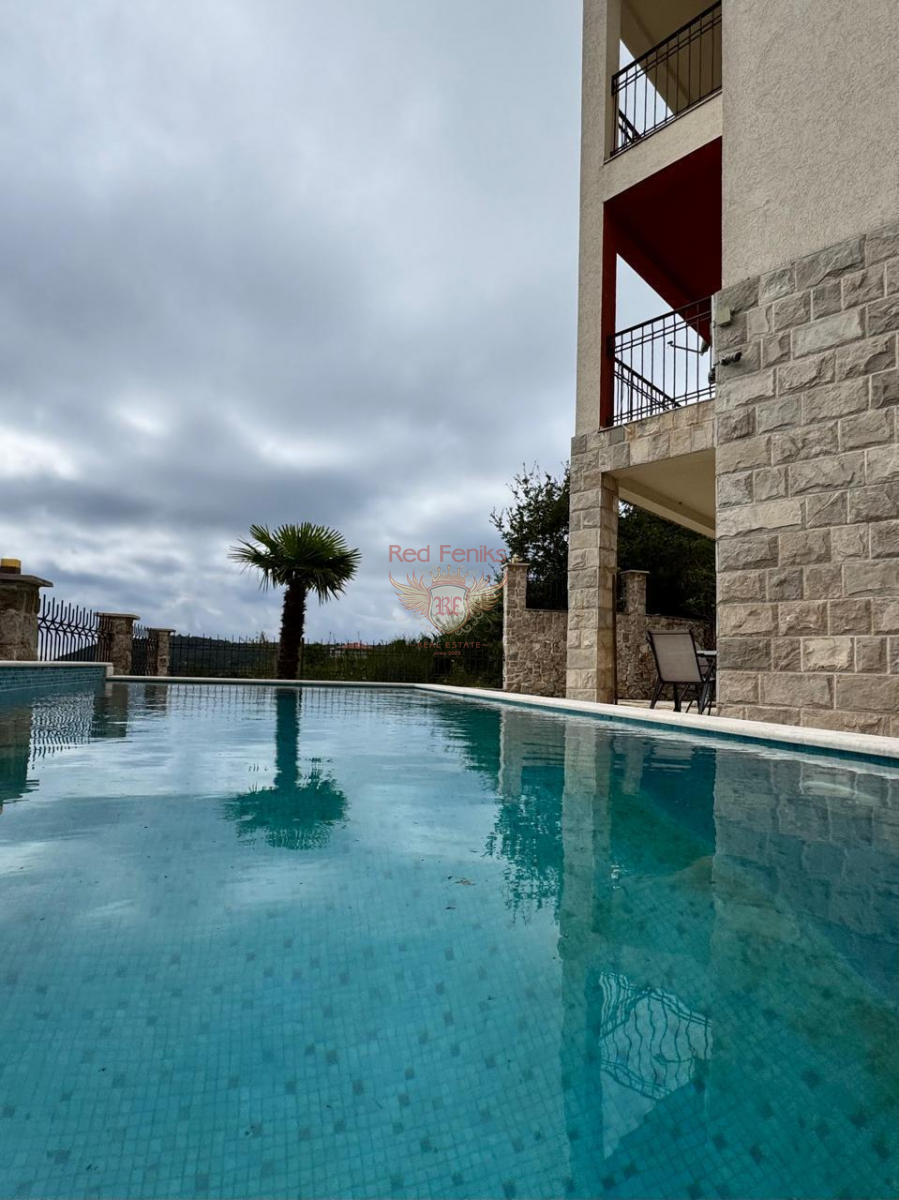 Casa en el Bar, Montenegro, 264 m² - imagen 1