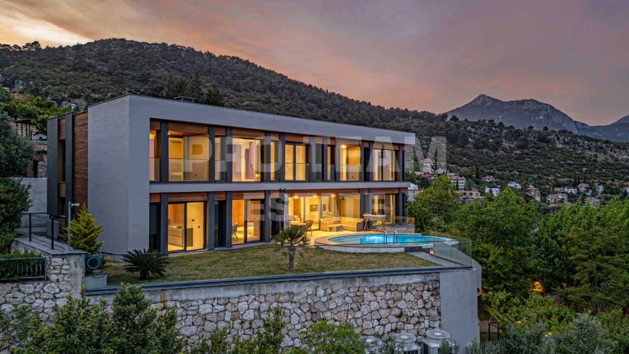 Villa in Antalya, Türkei, 600 m² - Foto 1