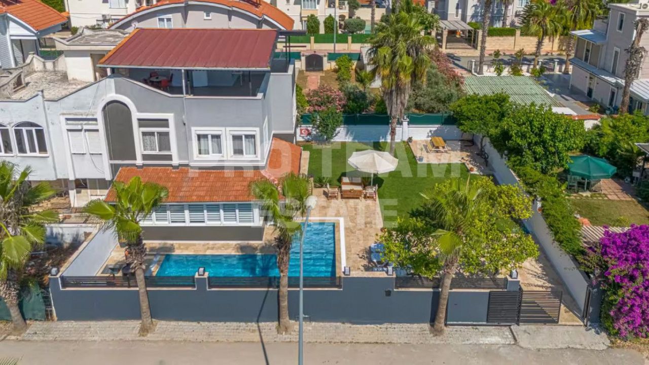Villa in Belek, Türkei, 155 m² - Foto 1