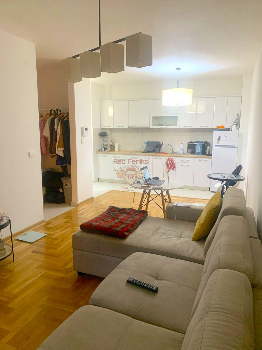 Flat in Budva, Montenegro, 47 m² - picture 1
