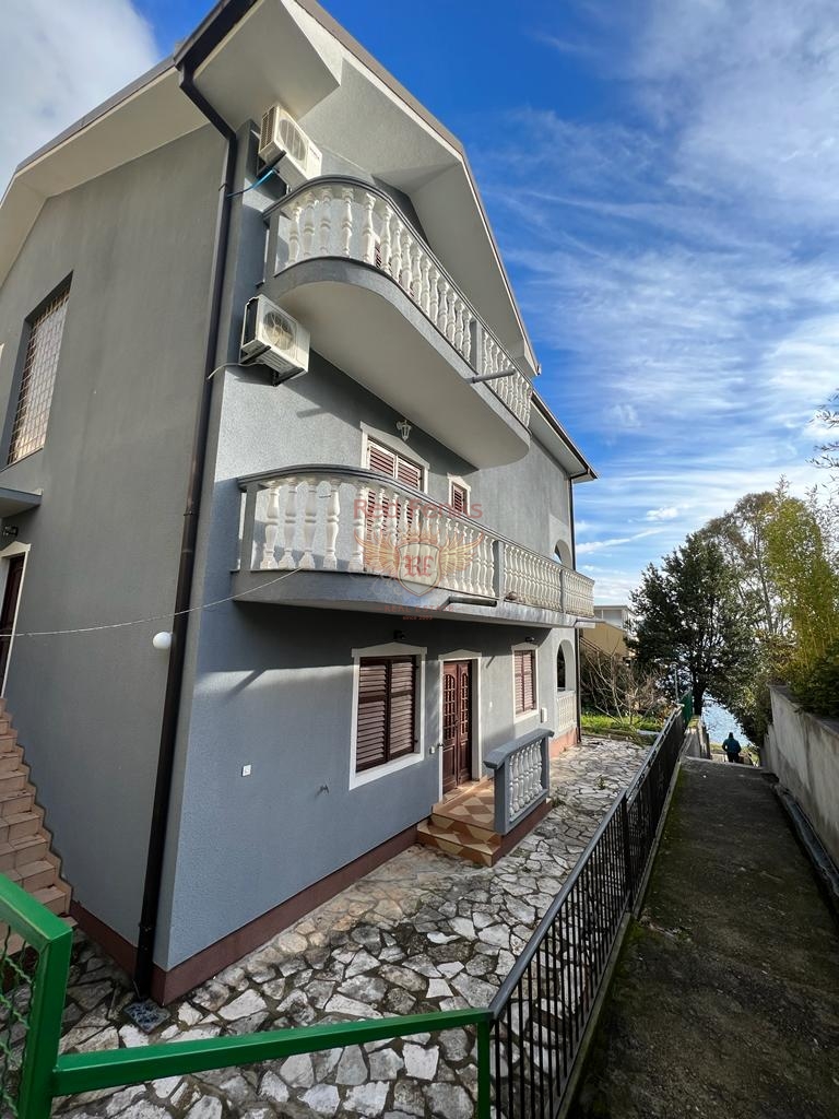 Hôtel à Herceg-Novi, Monténégro, 370 m² - image 1