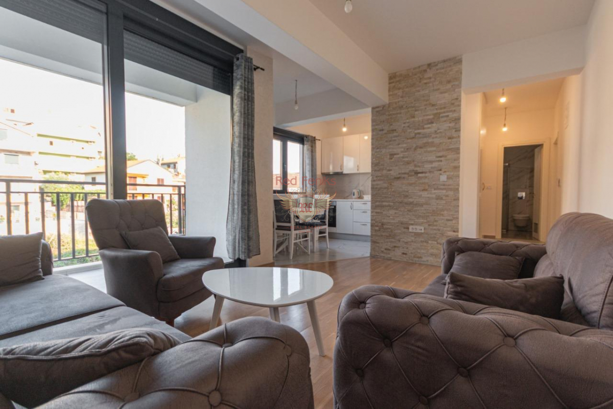 Piso en Herceg-Novi, Montenegro, 49 m² - imagen 1