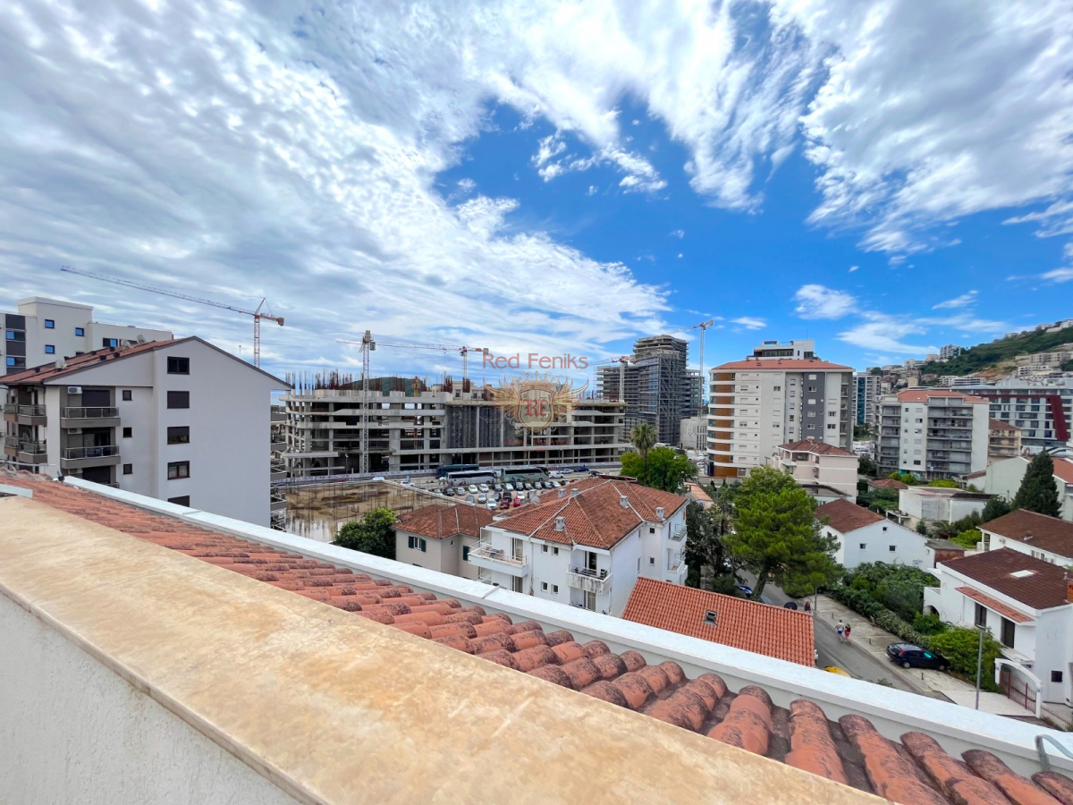 Piso en Budva, Montenegro, 76 m² - imagen 1