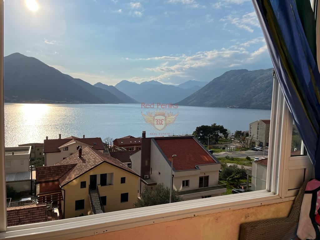 Flat in Kotor, Montenegro, 70 m² - picture 1
