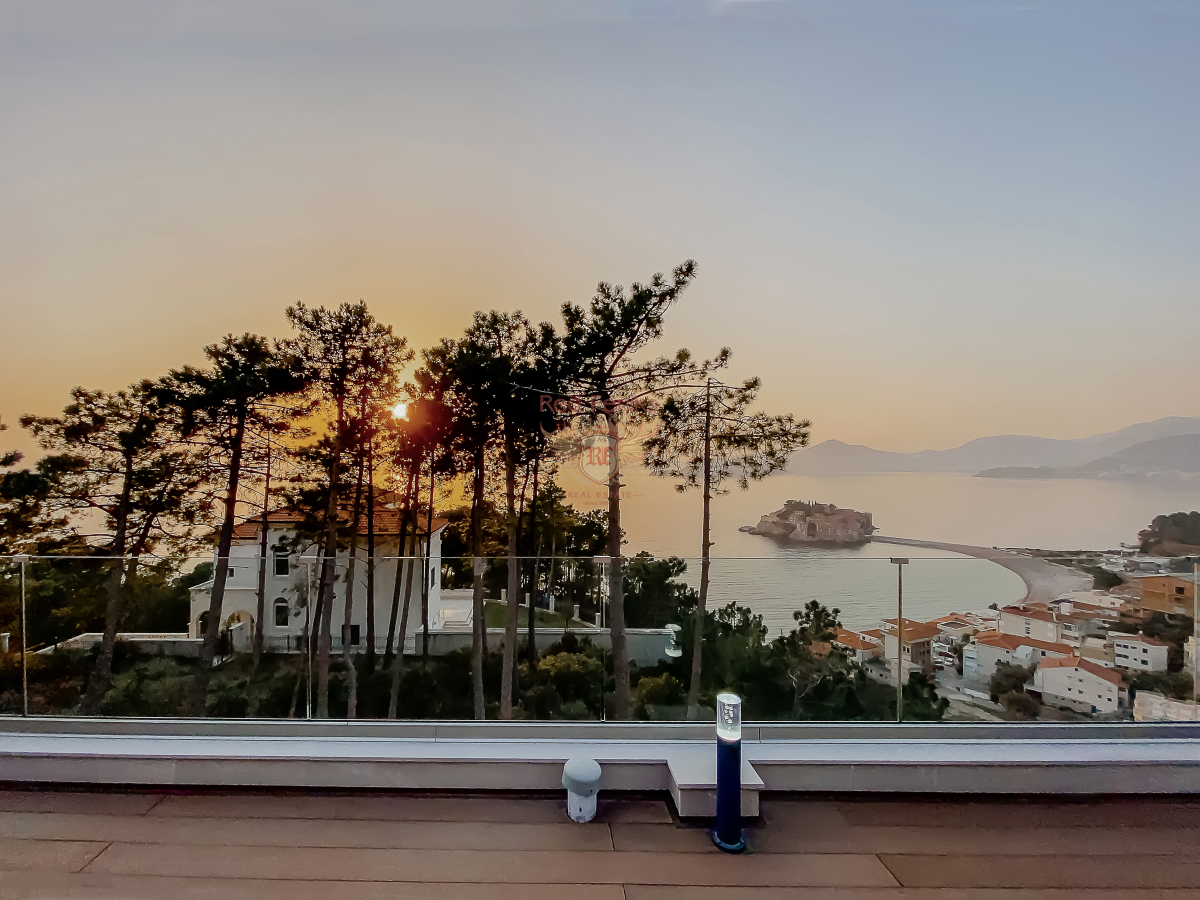 House in Budva, Montenegro, 700 m² - picture 1