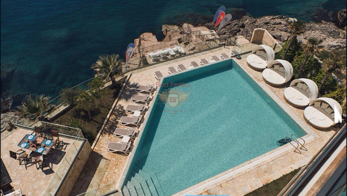 Flat in Bar, Montenegro, 38 m² - picture 1