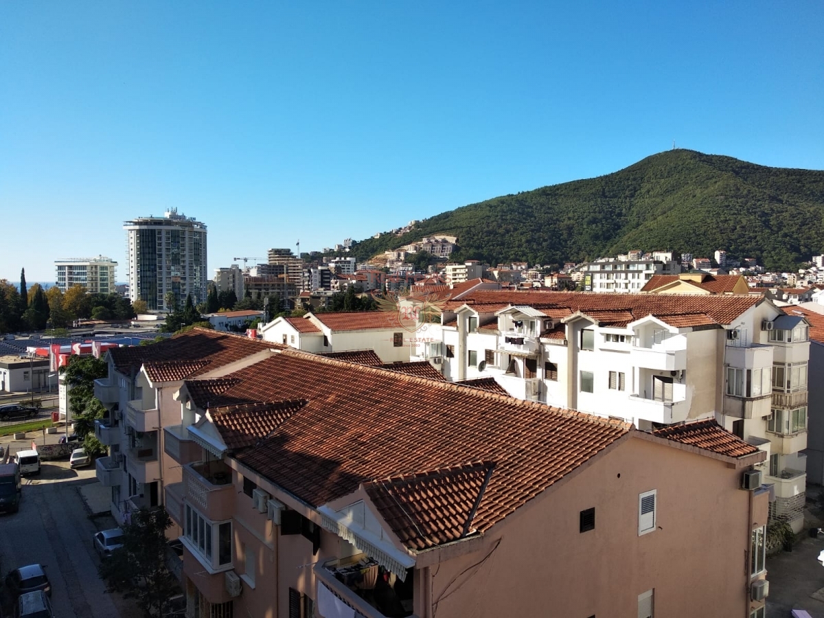 Wohnung in Budva, Montenegro, 85 m² - Foto 1