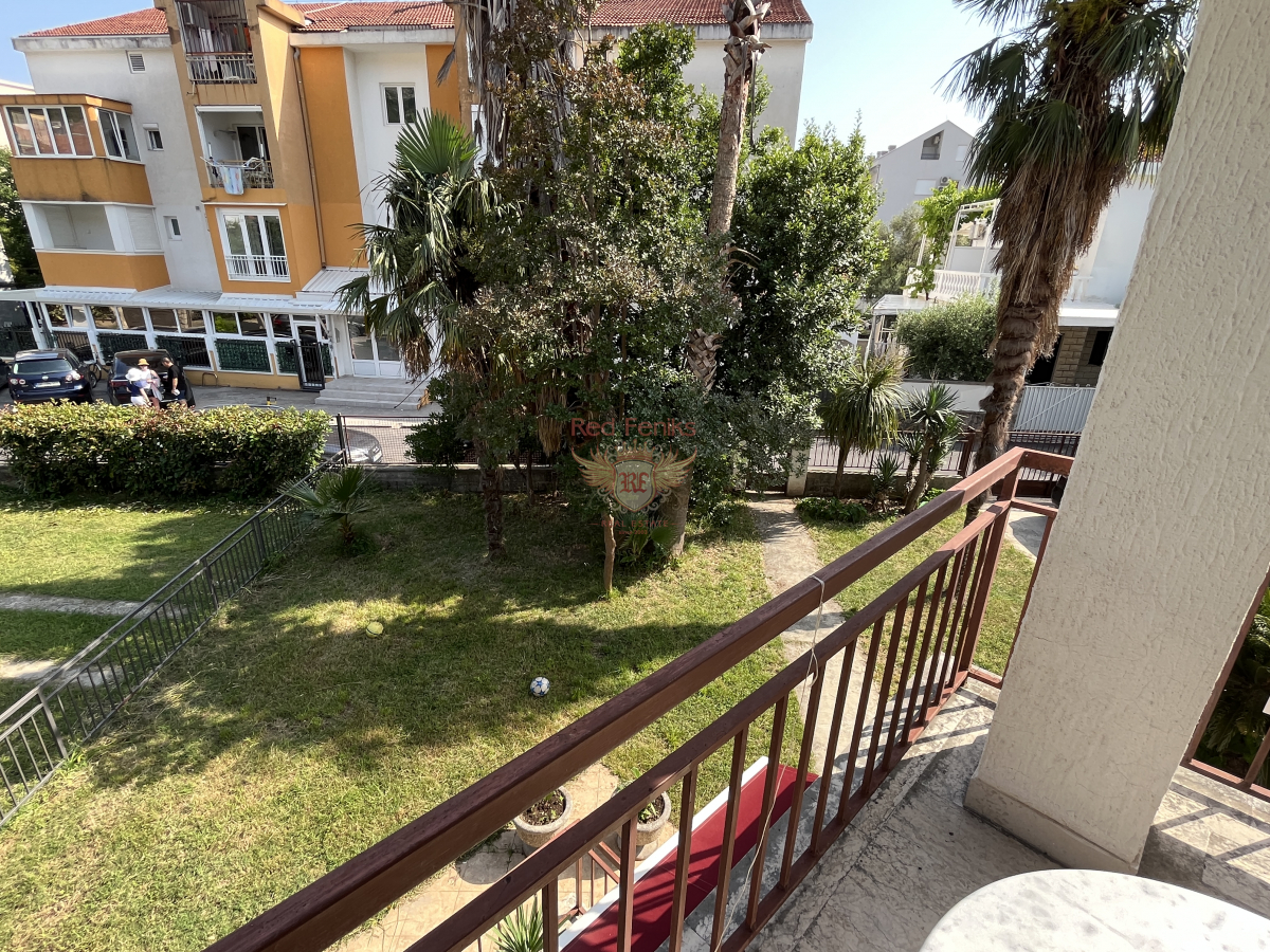 Casa en Budva, Montenegro, 124 m² - imagen 1
