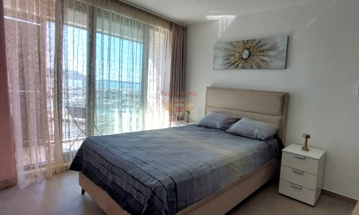 Piso en Herceg-Novi, Montenegro, 28 m² - imagen 1