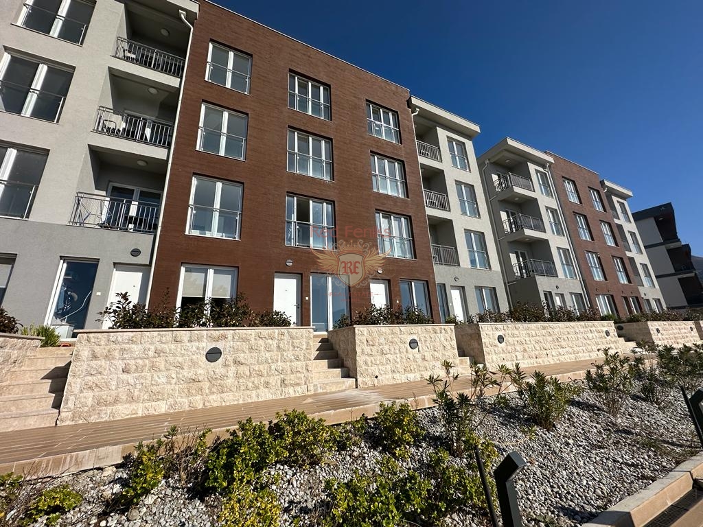 Appartement à Tivat, Monténégro, 24 m² - image 1