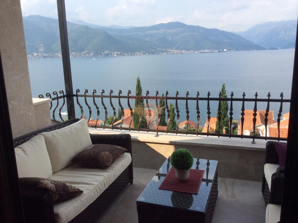 House on Lustica peninsula, Montenegro, 220 m² - picture 2