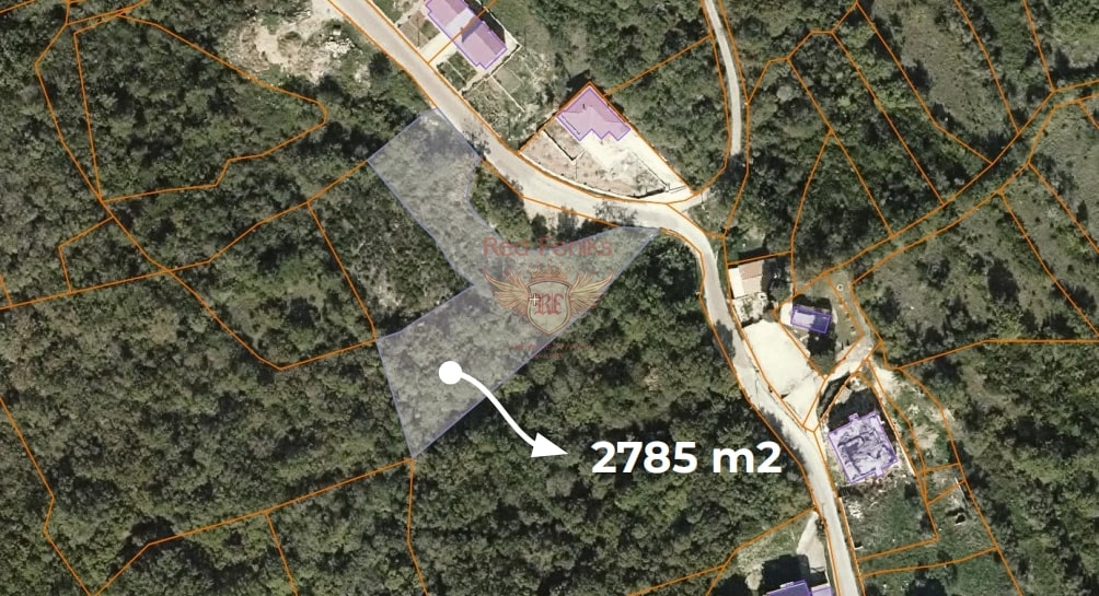 Land in Kotor, Montenegro, 4 374 m² - picture 2