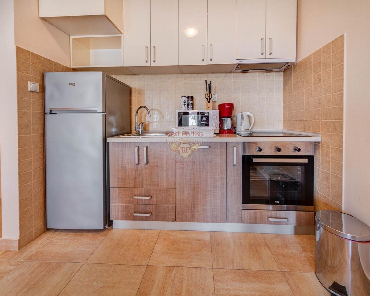 Flat in Herceg-Novi, Montenegro, 127 m² - picture 2