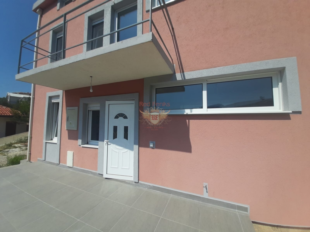 Haus in Bar, Montenegro, 210 m² - Foto 2