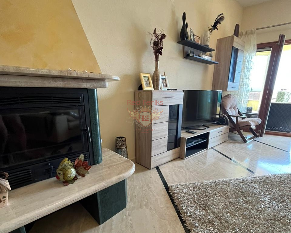 Appartement à Herceg-Novi, Monténégro, 94 m² - image 2