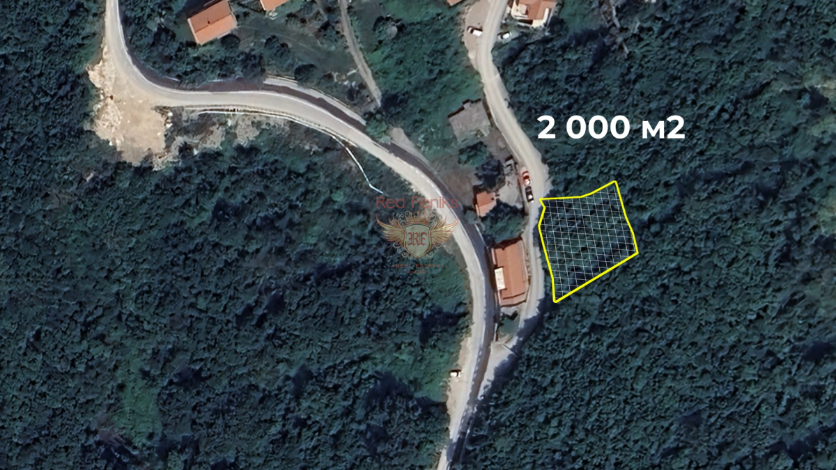 Land in Budva, Montenegro, 2 000 m² - picture 2