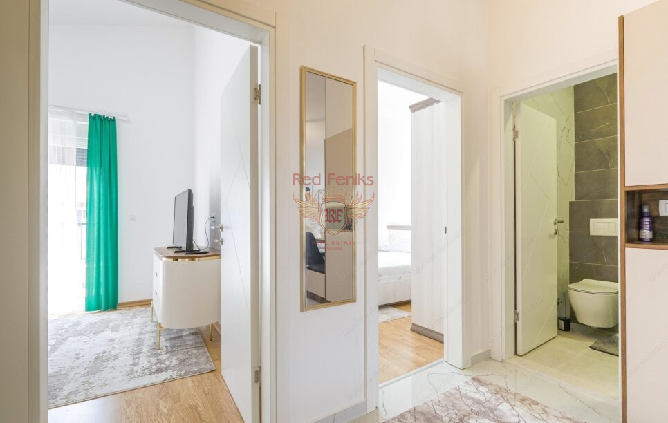 Appartamento a Tivat, Montenegro, 93 m² - foto 2