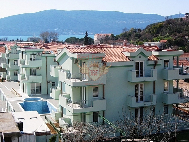 Piso en Herceg-Novi, Montenegro, 60 m² - imagen 2
