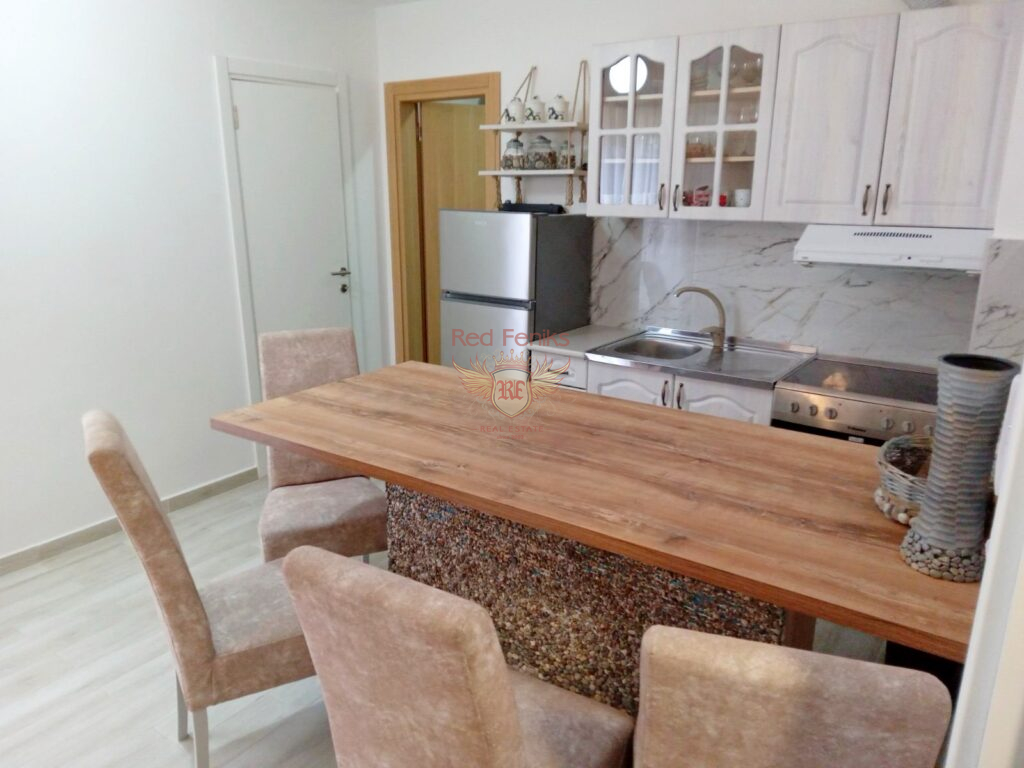 Appartement à Kotor, Monténégro, 54 m² - image 2