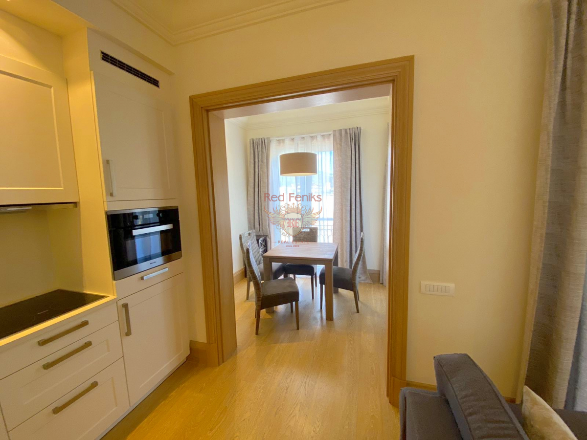 Appartamento a Tivat, Montenegro, 77 m² - foto 3