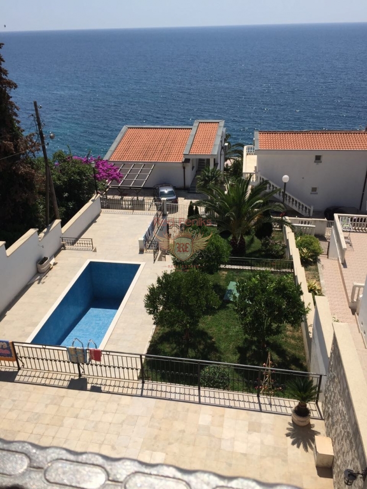 Haus in Bar, Montenegro, 366 m² - Foto 3