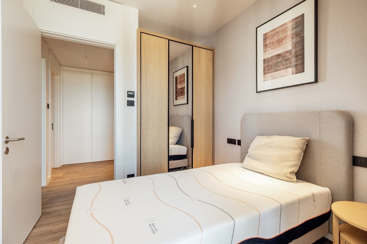 Piso en Tivat, Montenegro, 87 m² - imagen 16