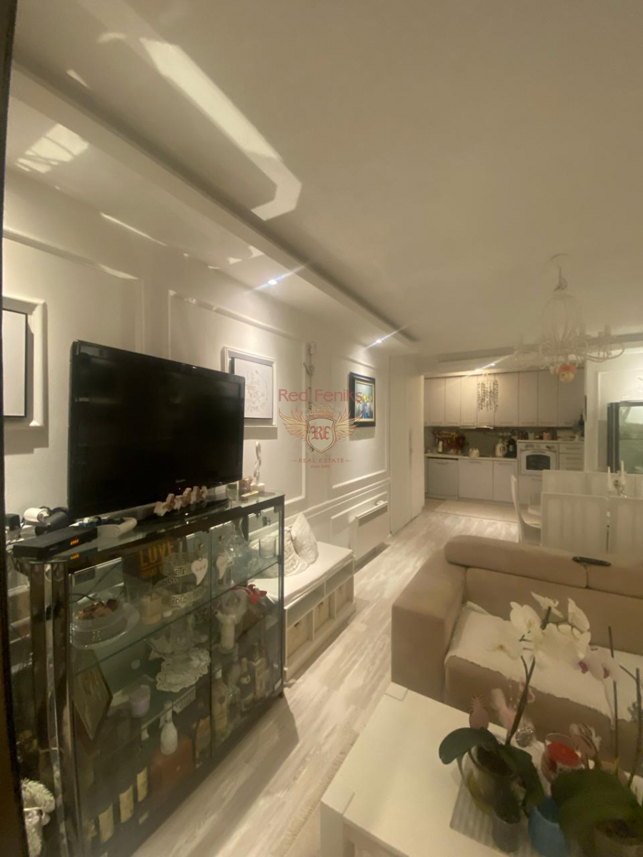 Appartement à Herceg-Novi, Monténégro, 93 m² - image 3