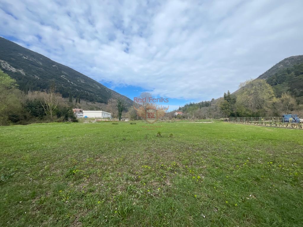 Terreno a Herceg-Novi, Montenegro, 1 677 m2 - foto 3