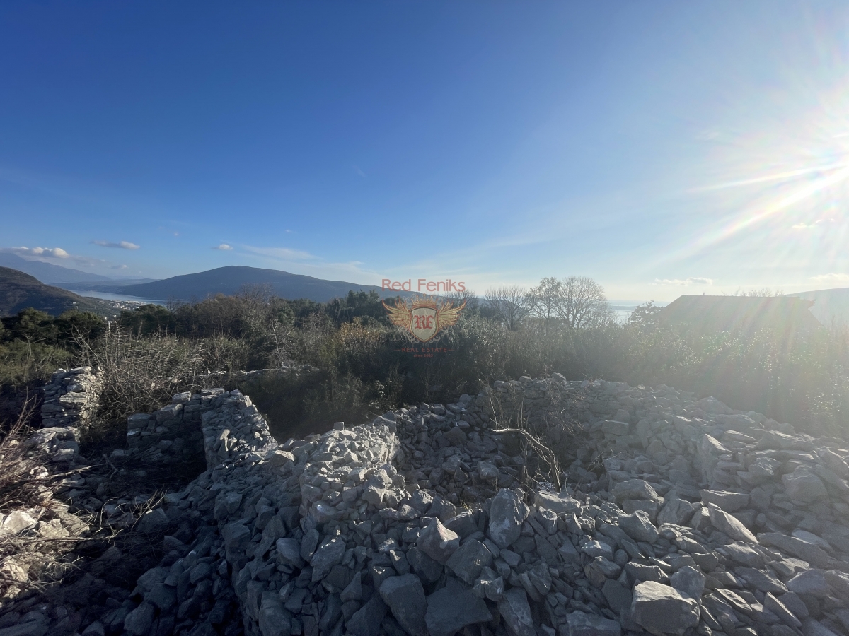 Terrain à Herceg-Novi, Monténégro, 4 150 m² - image 3