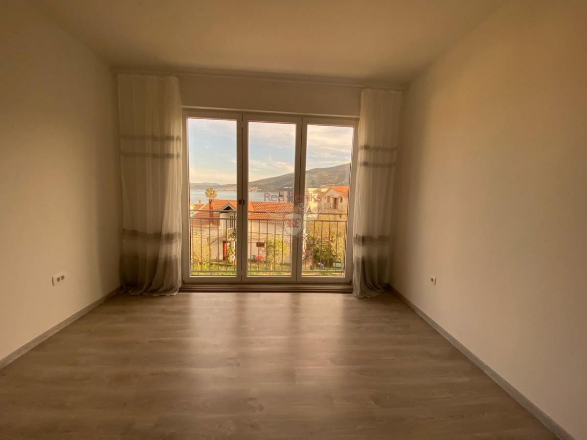 Appartamento a Herceg-Novi, Montenegro, 42 m² - foto 3