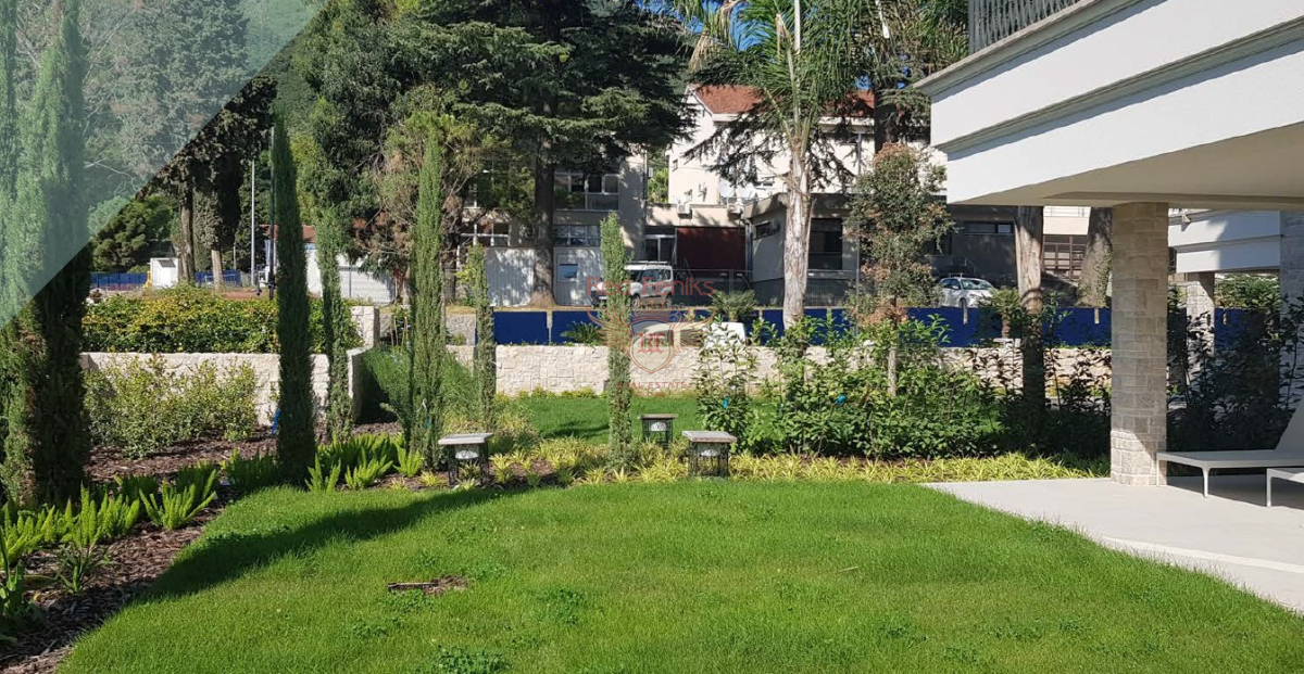 Piso en Herceg-Novi, Montenegro, 107 m² - imagen 3