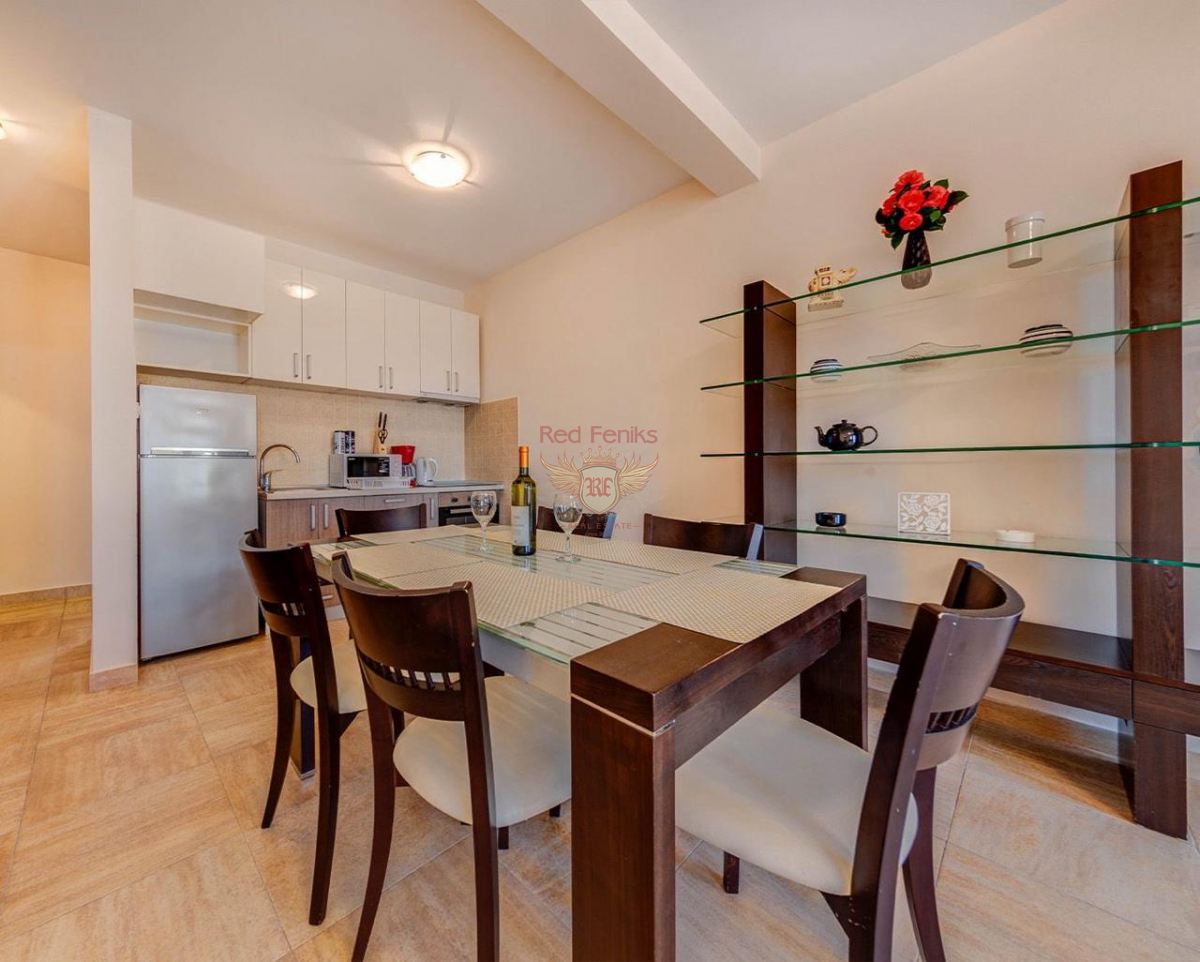 Flat in Herceg-Novi, Montenegro, 127 m² - picture 3