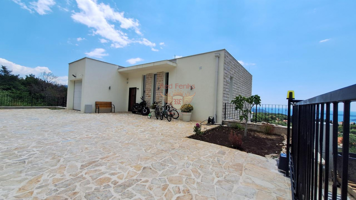Casa a Herceg-Novi, Montenegro, 260 m² - foto 3