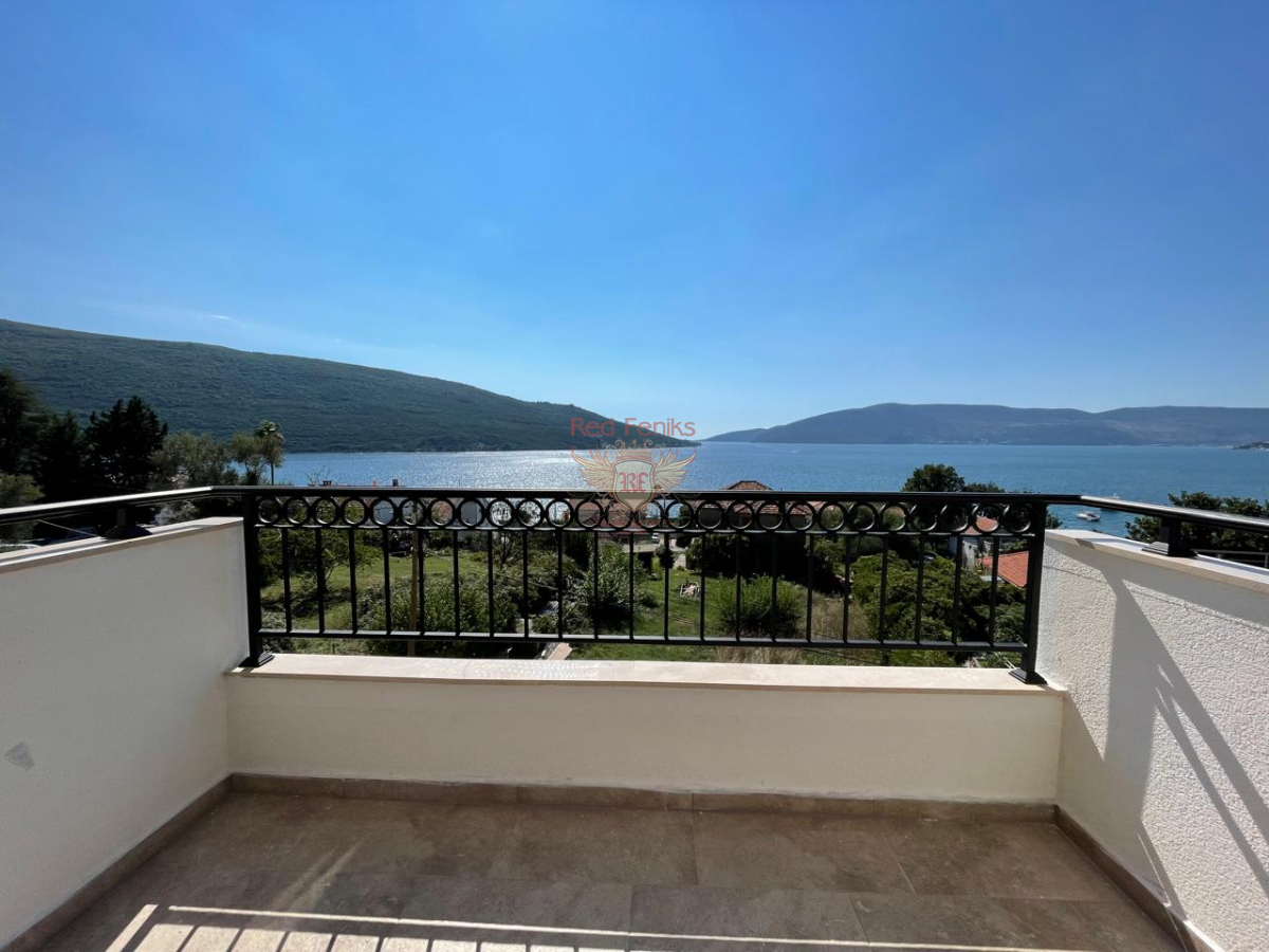Flat in Herceg-Novi, Montenegro, 45 m² - picture 4
