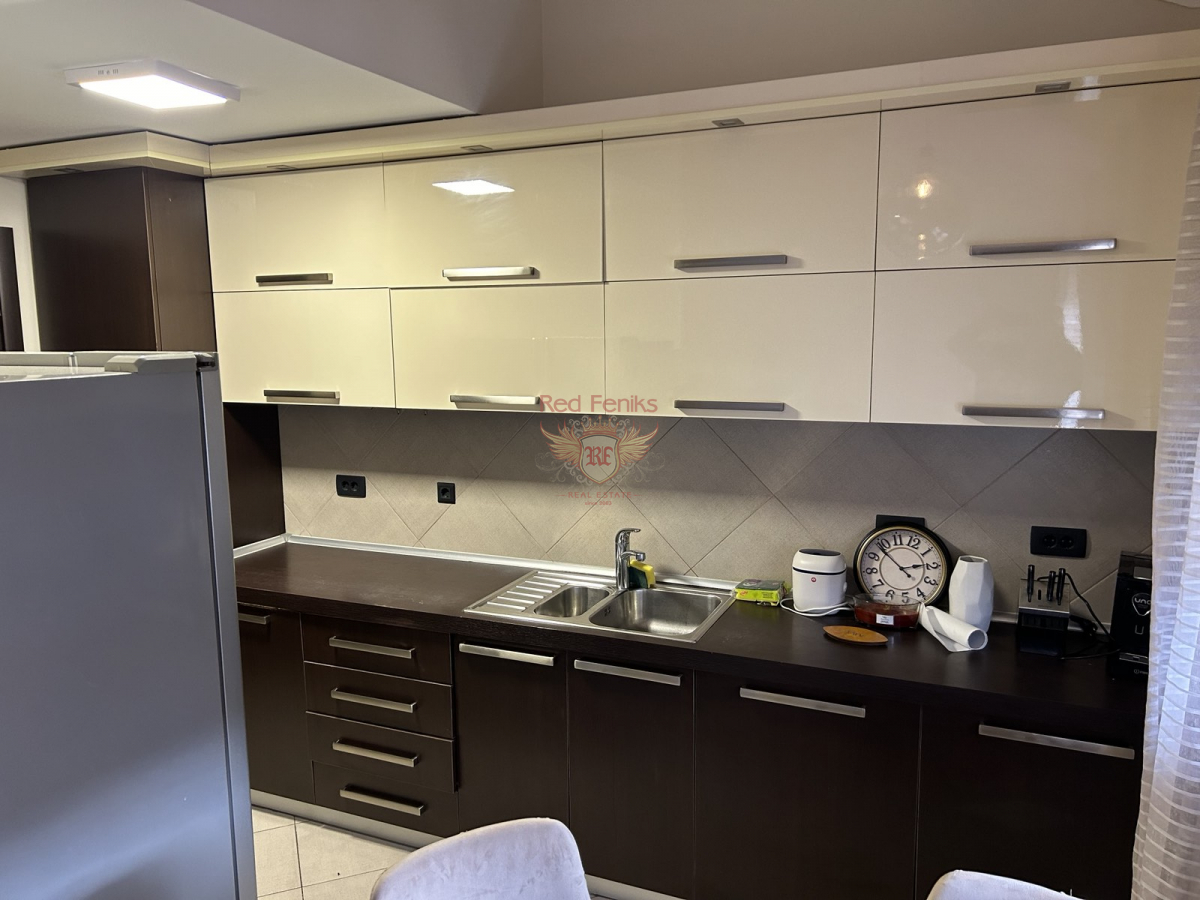 Flat in Kotor, Montenegro, 90 m² - picture 4