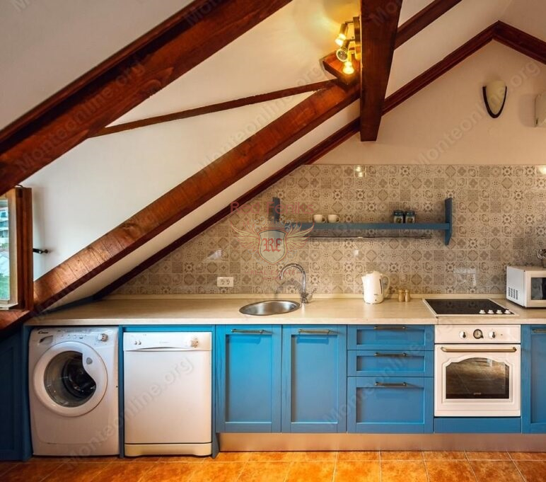 Maison à Kotor, Monténégro, 130 m² - image 4