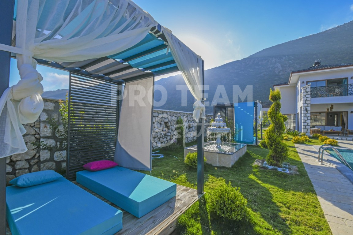 Villa à Kalkan, Turquie, 220 m² - image 7