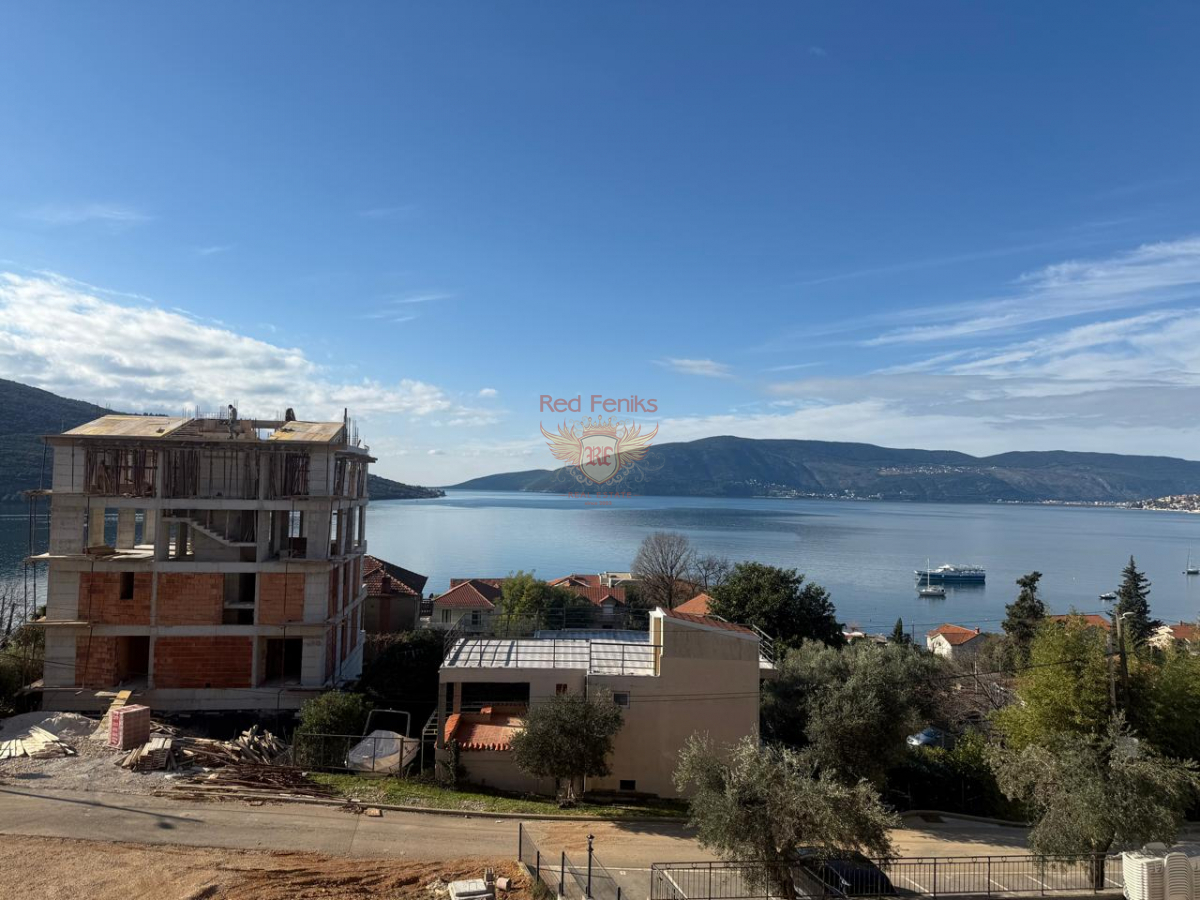 Piso en Herceg-Novi, Montenegro, 44 m² - imagen 4