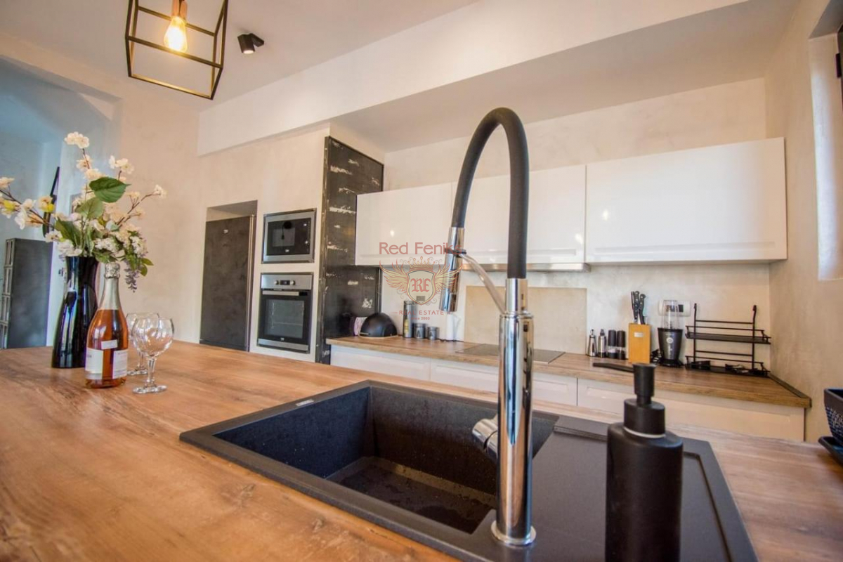 Haus in Kotor, Montenegro, 300 m² - Foto 4