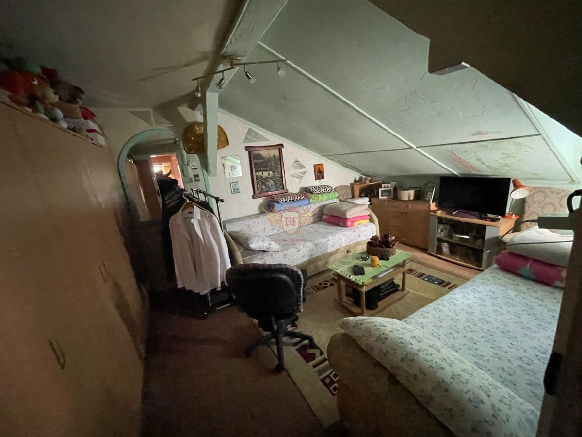 Flat in Herceg-Novi, Montenegro, 49 m² - picture 4