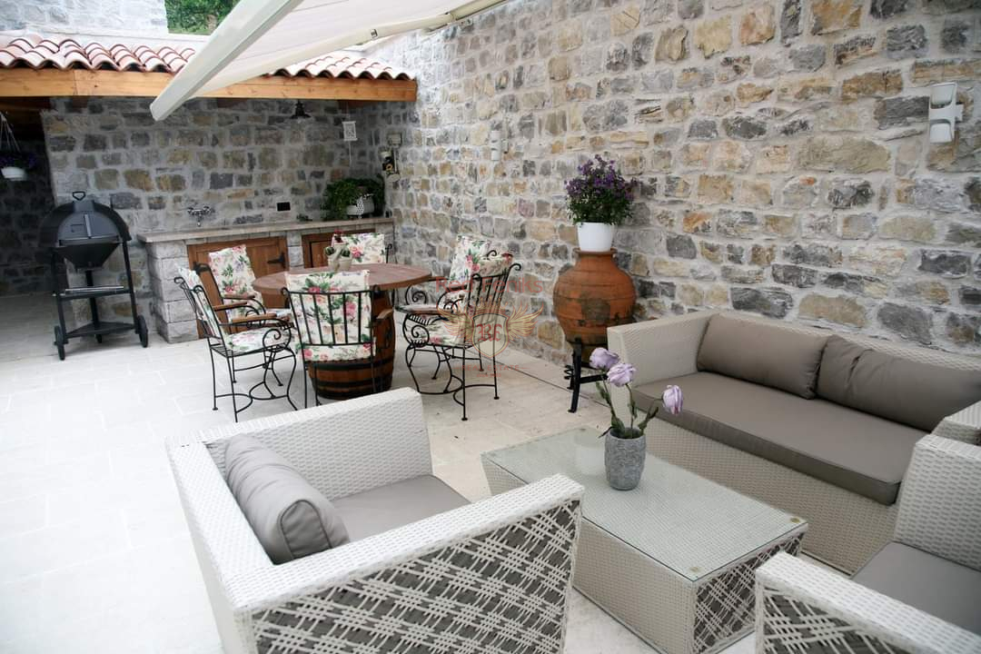 Casa en Tivat, Montenegro, 120 m² - imagen 4