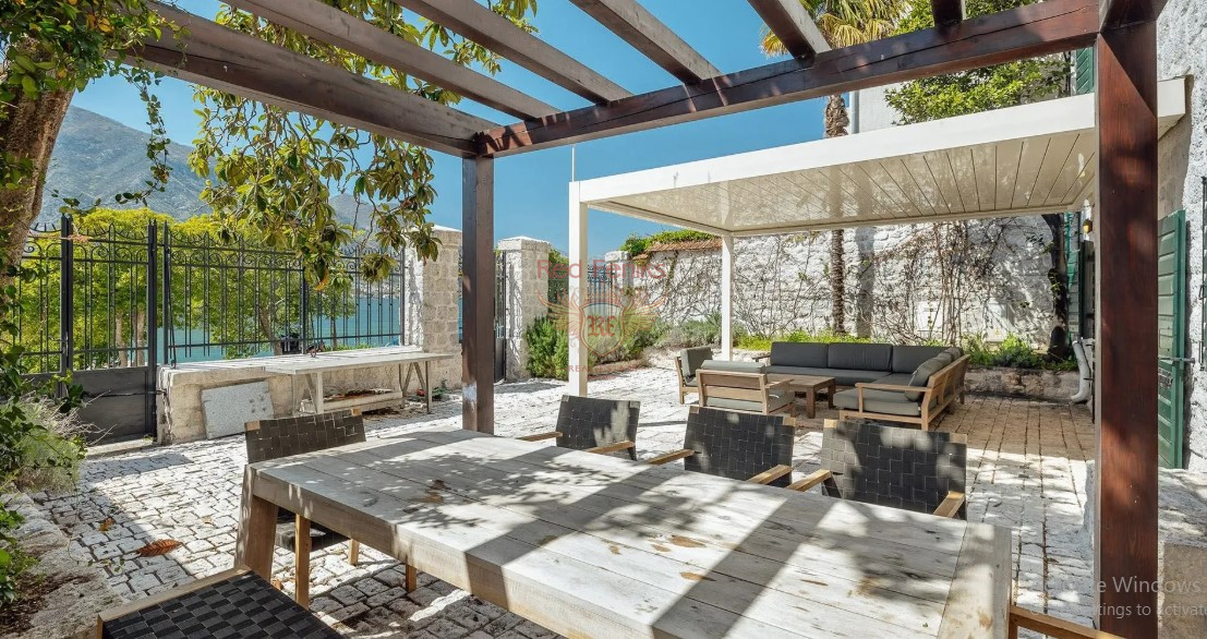 Casa a Kotor, Montenegro, 274 m² - foto 4