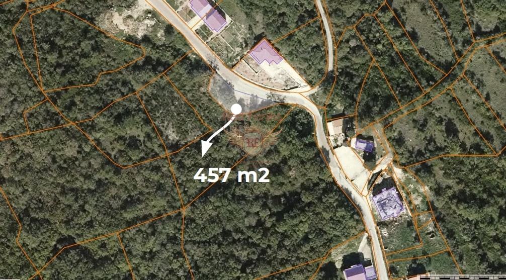 Land in Kotor, Montenegro, 4 374 m² - picture 4